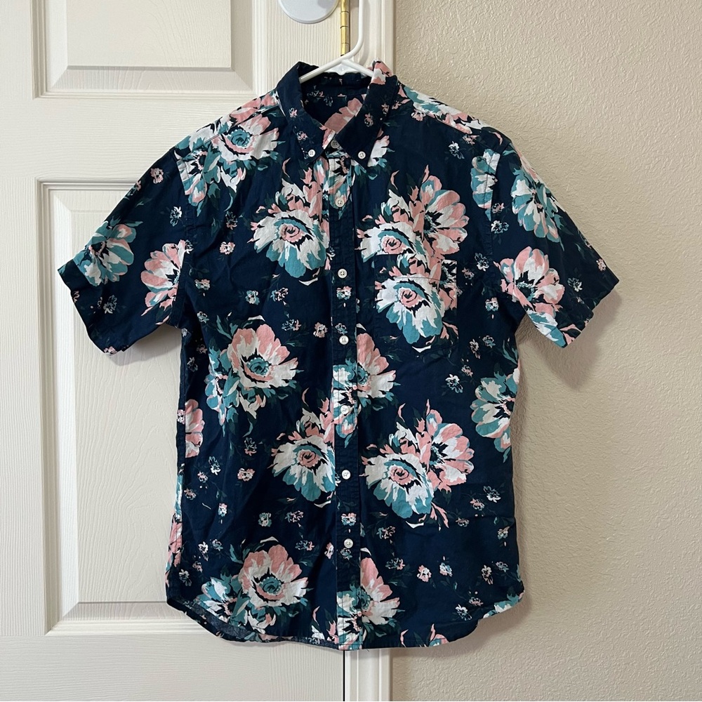 Old Navy Navy Floral Button Down Short Sleeve Shirt